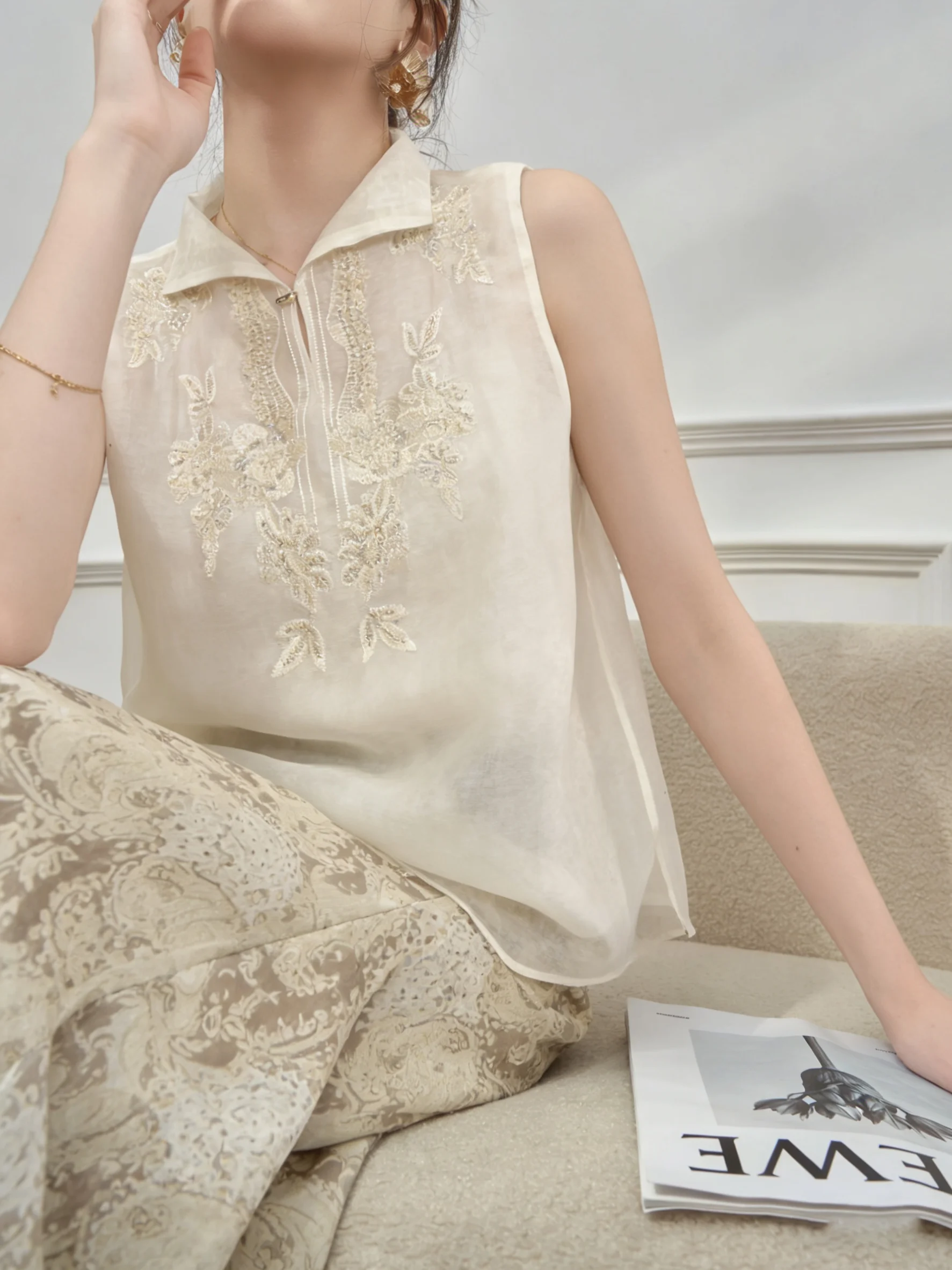 

New Chinese Style Embroidered Sleeveless Top And Printed Half Skirt Two Piece Set Women's Summer Outfit High Waist Loose Fit