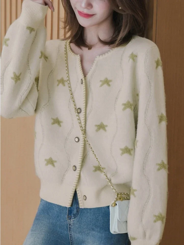 Korean New V-neck Star Clothing Cardigan Knitting Sweater Korean Version Clothing Jacket Casual Coat Female Winter Short Tops