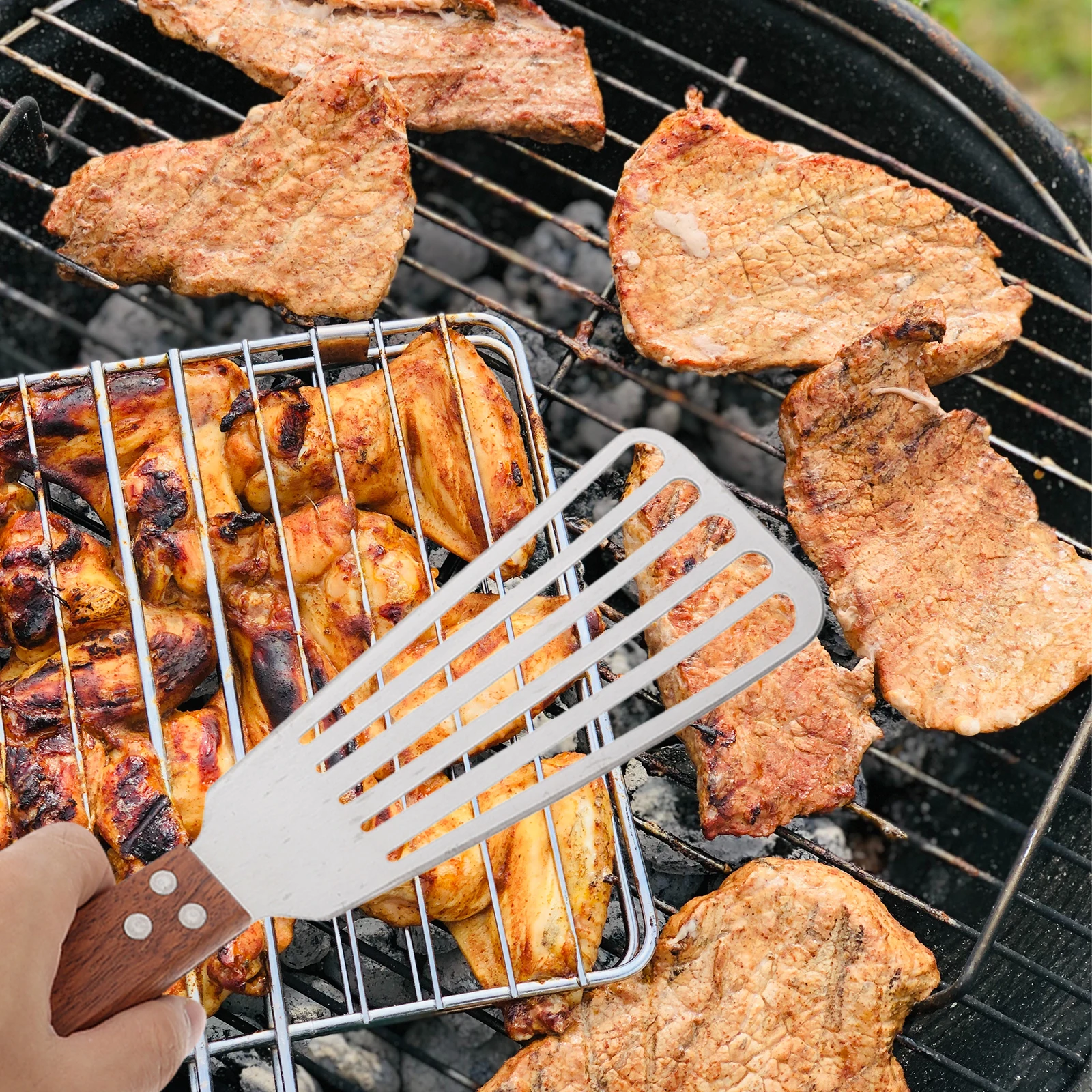 

1pc Fish Turner Spatula Stainless Steel Slotted Turner Wooden Handle Ergonomic Grip For Grilling Pancakes Eggs Steak Barbecue