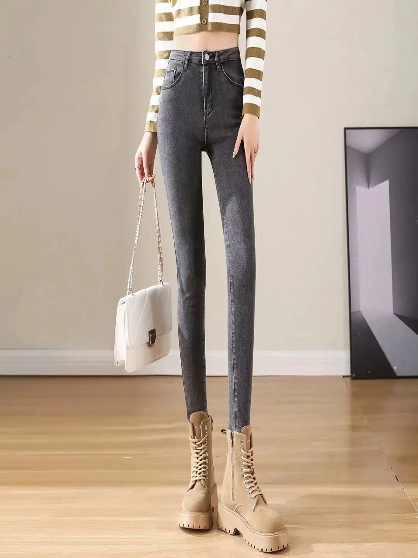 

Мужские джинсы Harajuku, серые, узкие, из денима, в стиле стритвир, оригинальные, без аксессуаров и ремней.