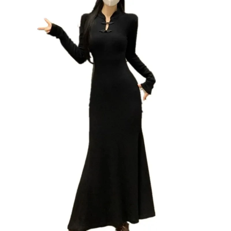 

Large Size New Chinese Style Improved Cheongsam Hip Hugging Long Skirt Women's Autumn And Winter Waist Cinching Fish Tail Dress