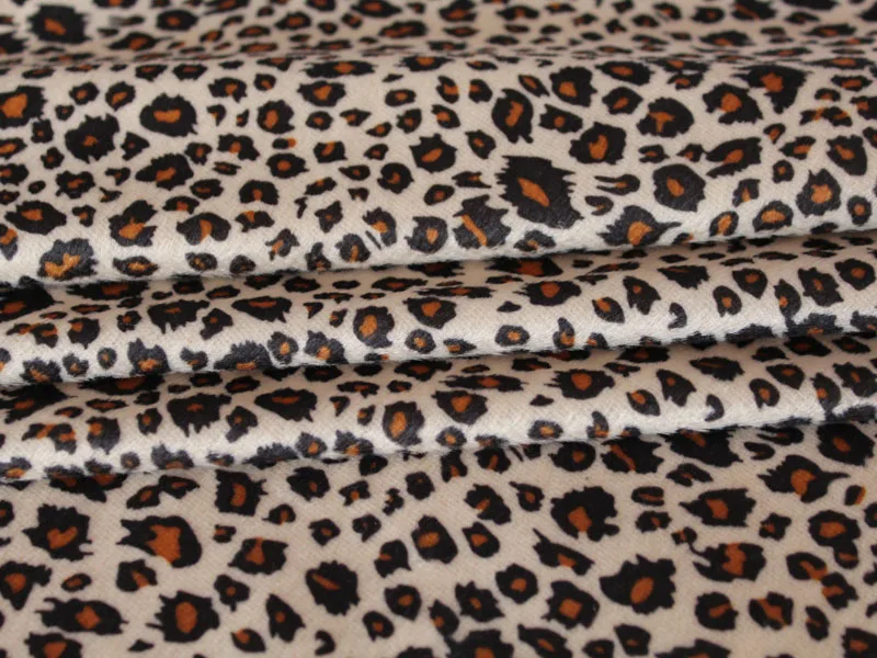 Fashion Printed Short Plush Fabric By Meter for Skirts Pillowcases Sewing Thin Leopard Pattern Faux Fur Cloth Soft Skin-friendly