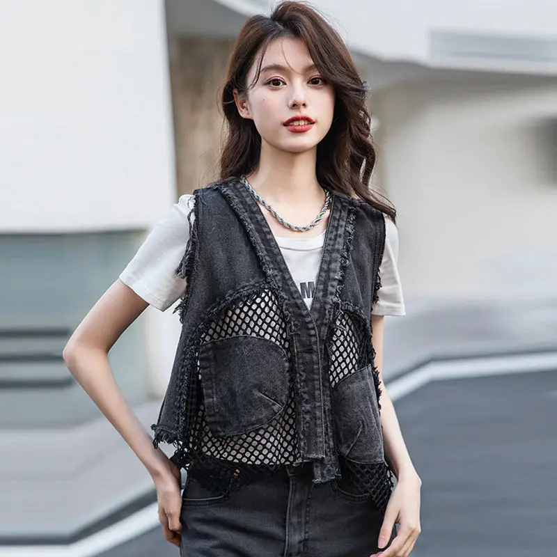 Women Denim Hollow Out Patchwork Short Vest New Big Size V-neck Sleeveless Loose Trendy Spring Summer Denim Tank Tops Streetwear