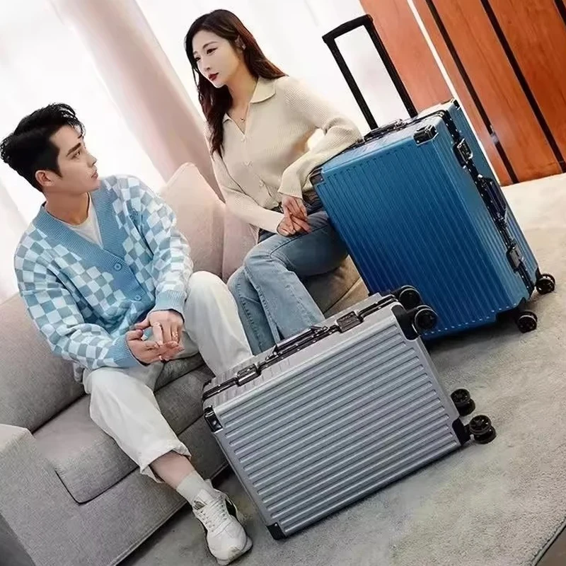 Thumbnail 3 - #7 Cheap Large Capacity Suitcases Worth Buying