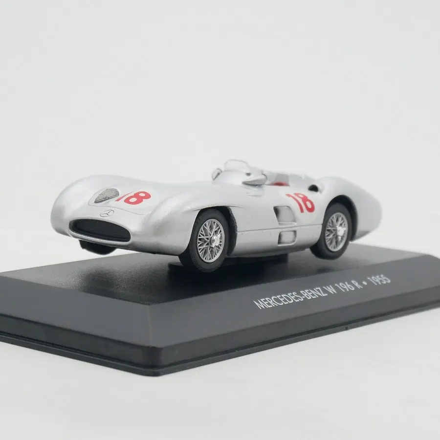 

Модель гоночного автомобиля F1 Mercedes-Benz W196 R 1955 года, масштаб 1:43, литая под давлением, из сплава, от Ixo