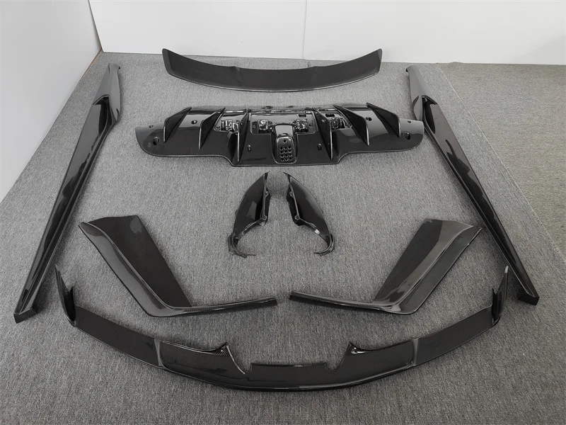 

Used for Ferrari 488 GTB upgrade carbon fiber N-style front lip and rear diffuser rear spoiler side skirts lampshade body kit