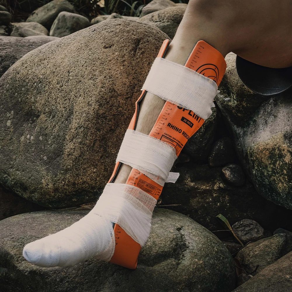 First Aid Splint-Lightweight Reusable Combat Splint, RHINO RESCUE First Aid Medical Splint For Bone Fracture Treatment