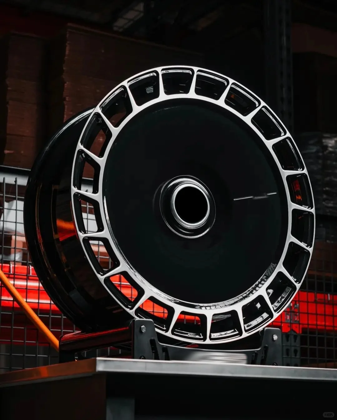 メルセデスG63、ランドローバー用モノブロック1ピースカスタム鍛造アルミホイールリム 18インチ、19インチ、20インチ、21インチ、22インチ