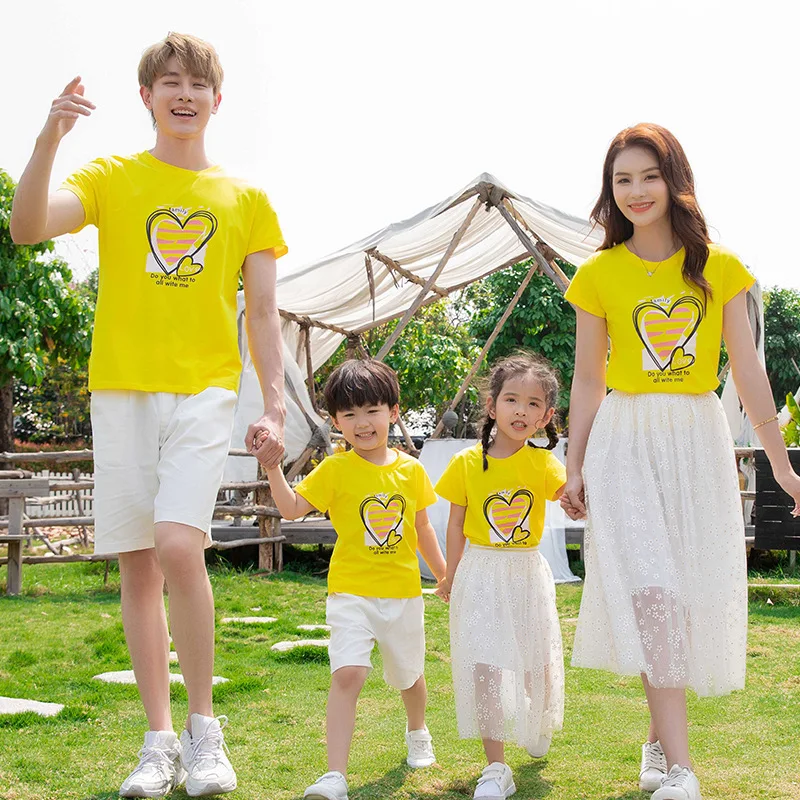 

Family Matching Oufits 2023 Summer Mom and Daughter Matching Long Skirt and T Shirt Two Piece Clothes Dad Son Same Tee Shirt Set