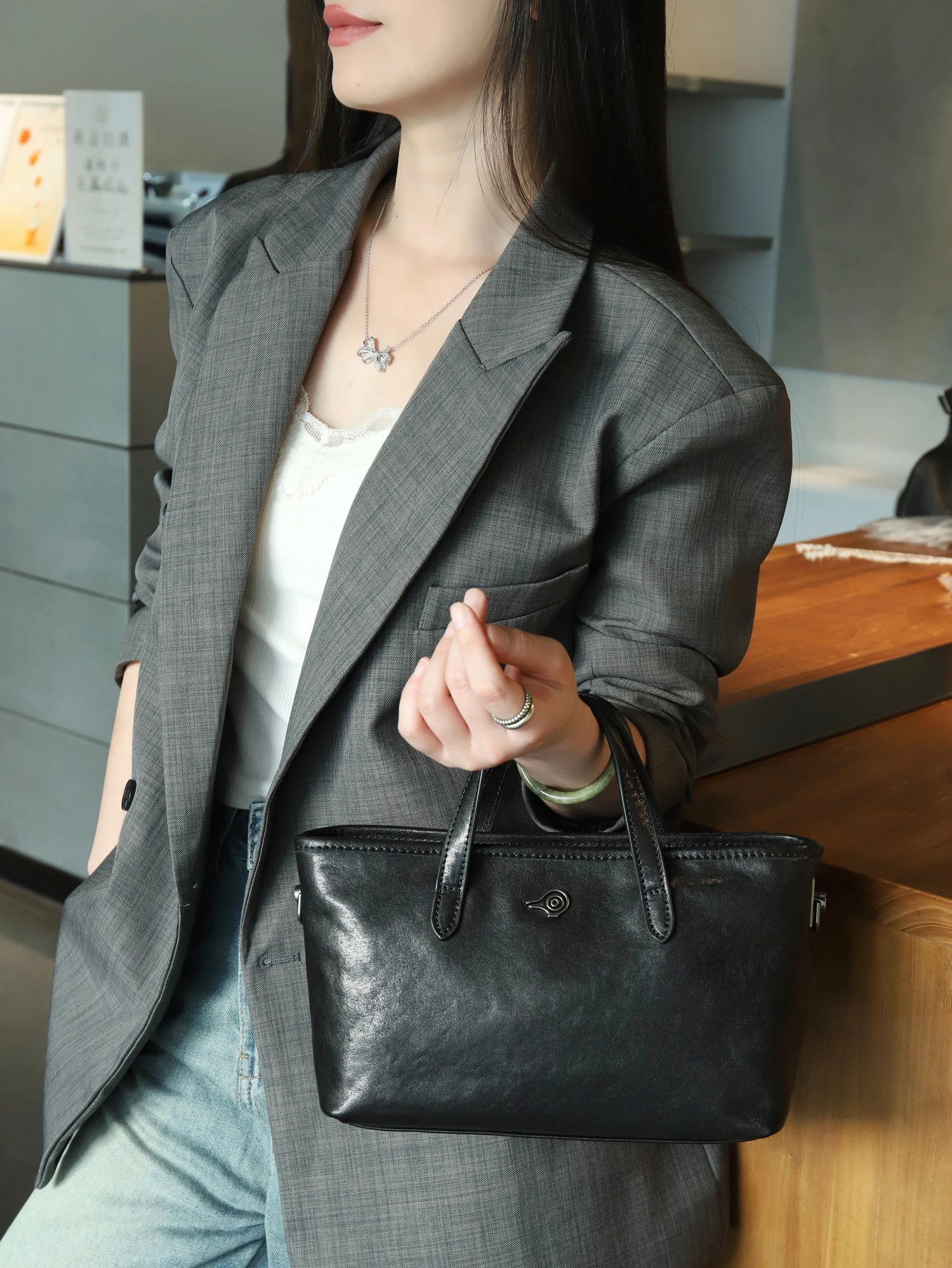 Orabird Vintage Oil Wax Genuine Leather Tote Bag for Women Top Handle Satchel Detachable Strap Shoulder Bag Black