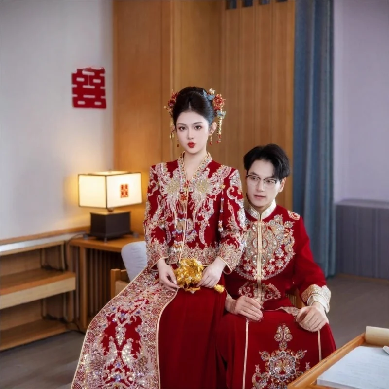 New large-sized couple men's velvet wedding dress