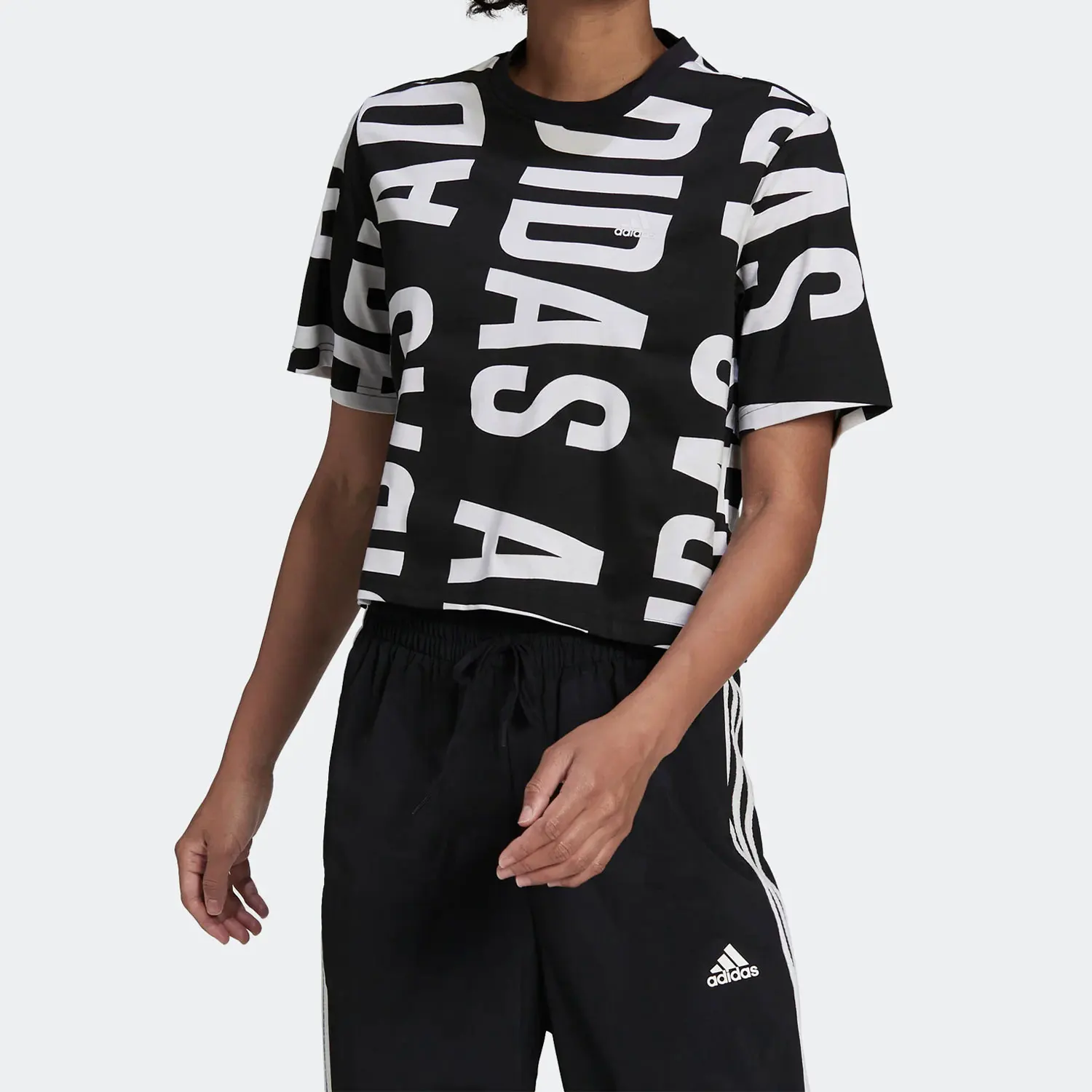 

Adidas genuine summer new breathable short sleeved women's sports T-shirt HC9161