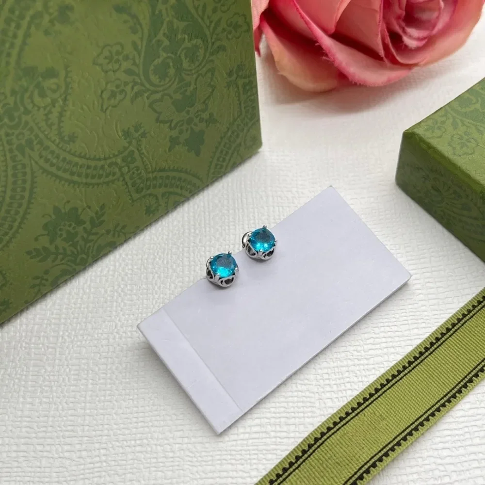 

2025 новые роскошные серьги в стиле ретро с буквами, модные и универсальные для женщин