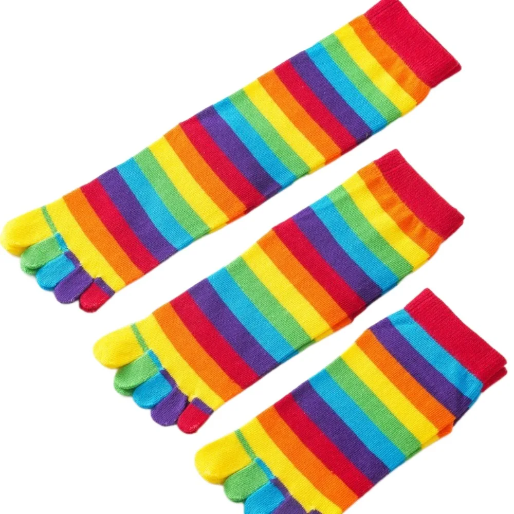 

1 пара красочных носков с пятью пальцами, удобные хлопковые носки в радужную полоску со средней трубкой, носки-тапочки, спортивные длинные носки, носки для йоги