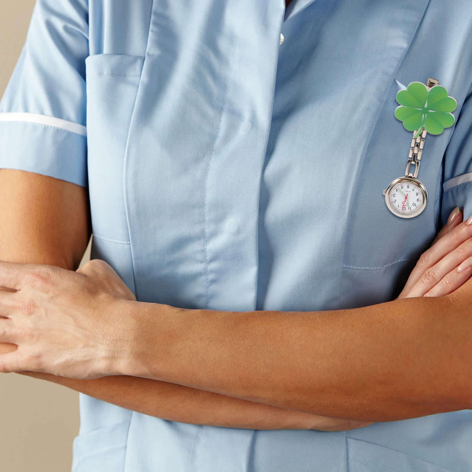 Elderly Nurses Pocket Watch Premium Alloy Material Precise Timekeeping Modern Design Portable Clip on Chest