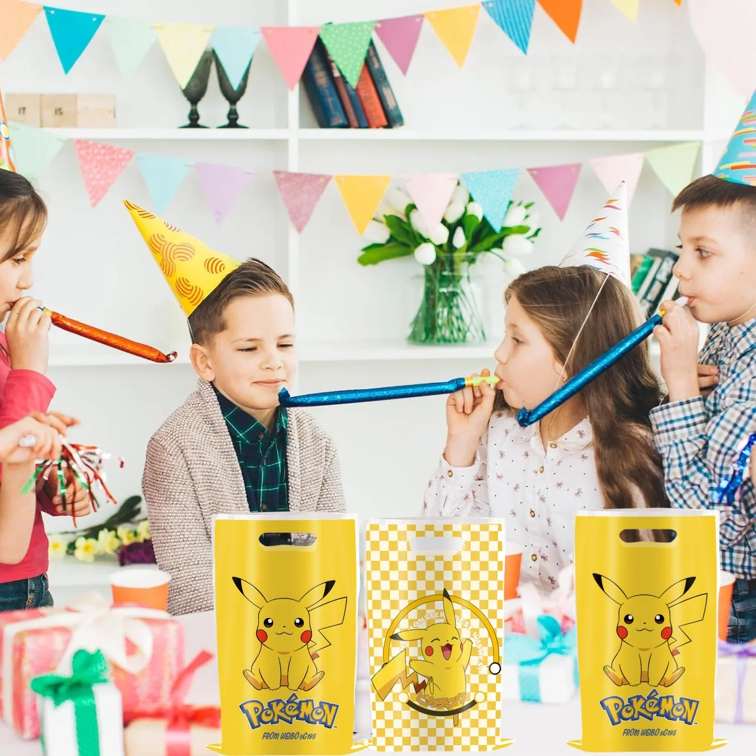 10-50 Stück Pokémon-Themen-Geburtstagsgeschenktüten aus Kunststoff mit Griffen, geeignet für Partygeschenke und Giveaways – Detail 5