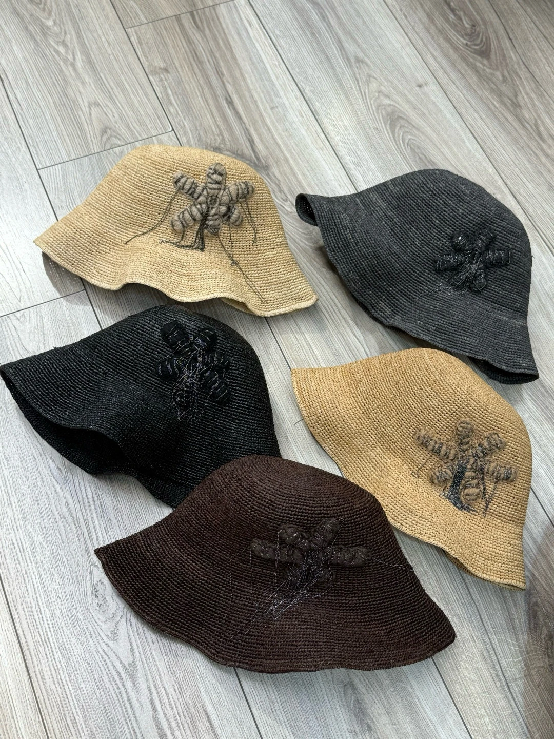 Beach Wide Brim Sun Hat Fashionable Casual Decorative Woven Straw Hat Pearl Chain Heavy Industry Summer Sun Protection Hat fo...