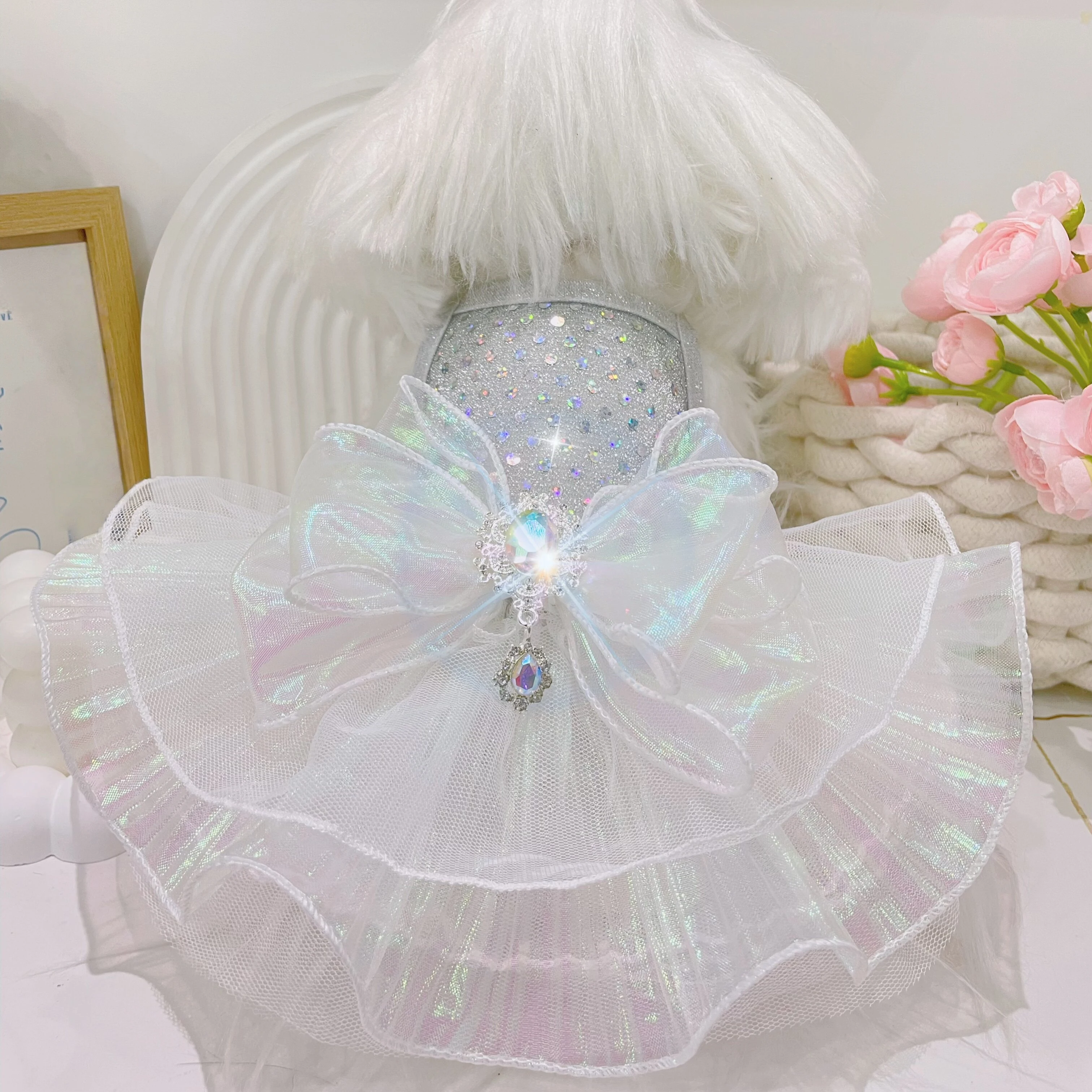 

Summer Pet Dog Clothing Glitter Sequin Strapless Lace Up For Yorkie Maltese Small Dog With Tulle Skirt Flower Bow Dress For Dogs