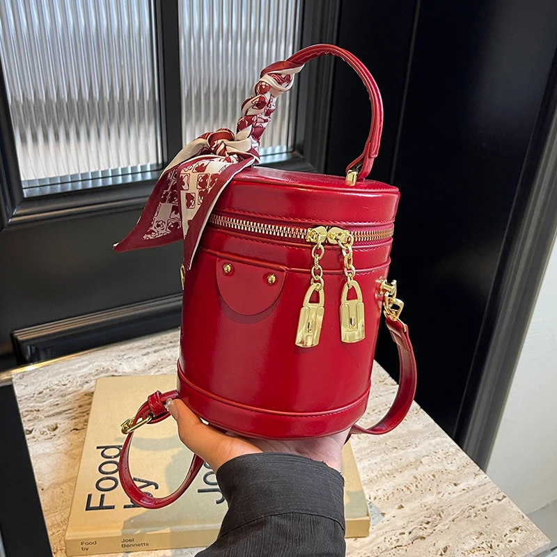 High End Wine Red Chic Double Zipper Design Bucket Bag 2024 New Ladies Ribbon Crossbody Bags Fashion Versatile Women\'s Handbag