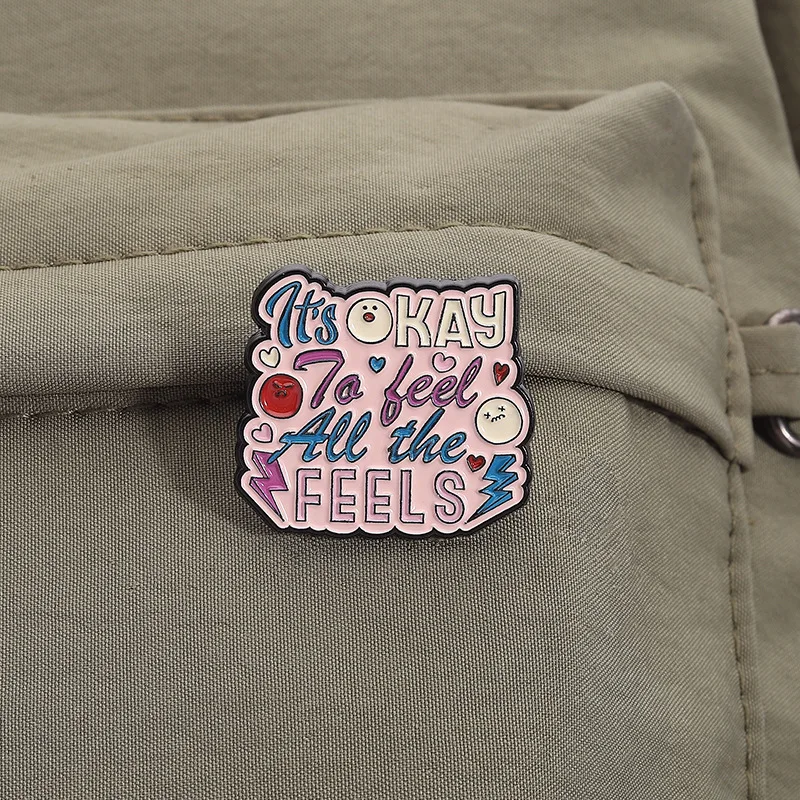 It's Okay Not To Be OK Badge Inspirational Quote Brooch Pins Creative Floral Decorated Motto Enamel Lapel Pin Accessory Clothes