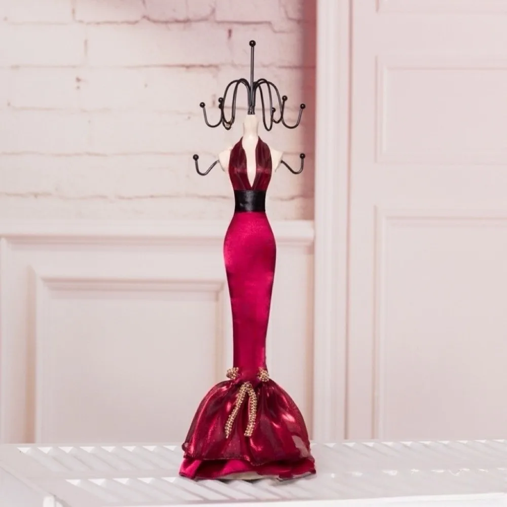 

Sofa Necklace Mannequin Display Stand High-heeled Shoes Luxury Fishtail Skirt Jewelry Stand Holder Flower Rose