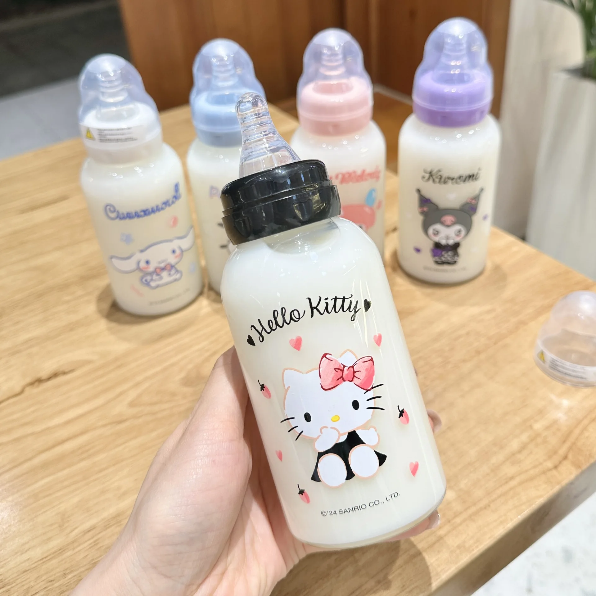 300Ml Kawaii Sanrio Cartoon Kuromi Cinnamoroll Hello Kitty Pacifier Glass Cup Cute Baby Bottle Children Handy Water Cup Kid Toys