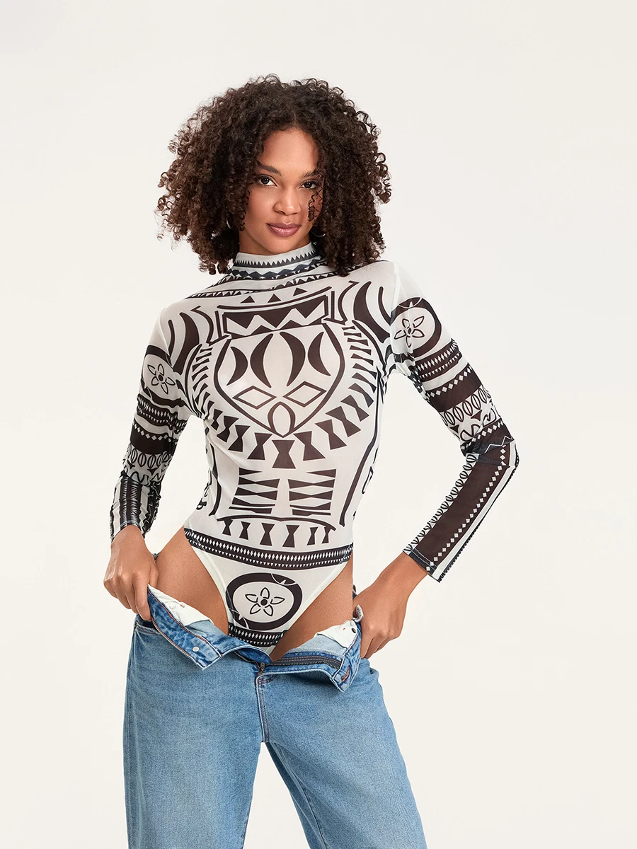 النساء داخلية طويلة الأكمام المطبوعة وهمية الرقبة يوتار الجسم أعلى السروال القصير أزياء ريترو شيك القمصان