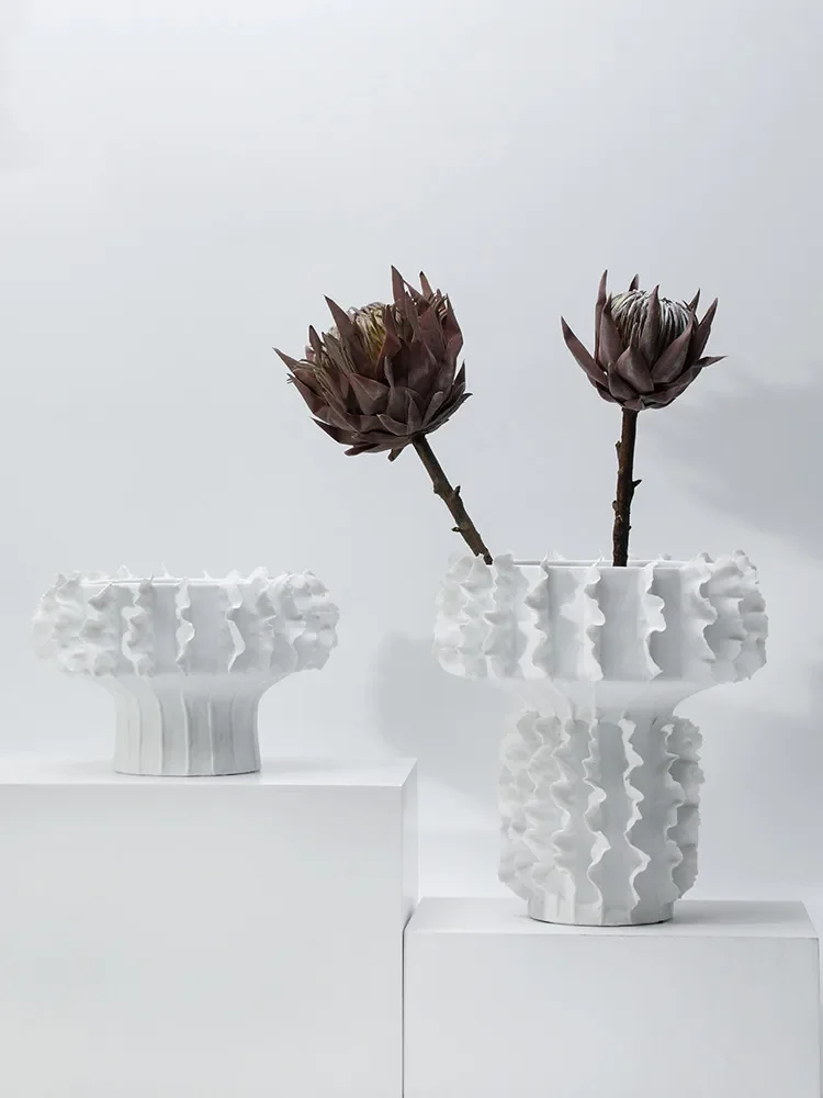 Creative White Thread Lace Ceramic Vase Frosted Abstract Handicraft Ornament Flower Arrangement Accessories Home Decoration Vase