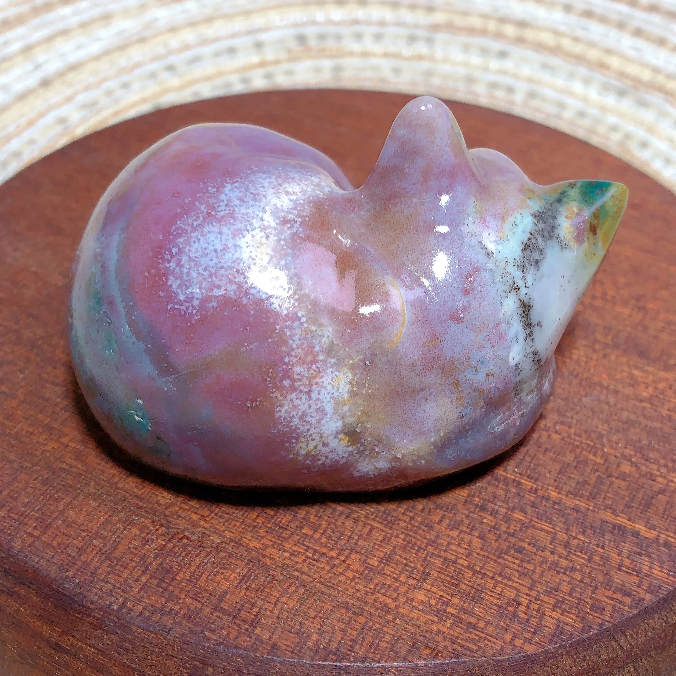 Natural Crystals Ocean Jasper Sleep Cat Colorful Carving Animal Mineral Healing Home Decorations Gemstones Wholesale Room Gift