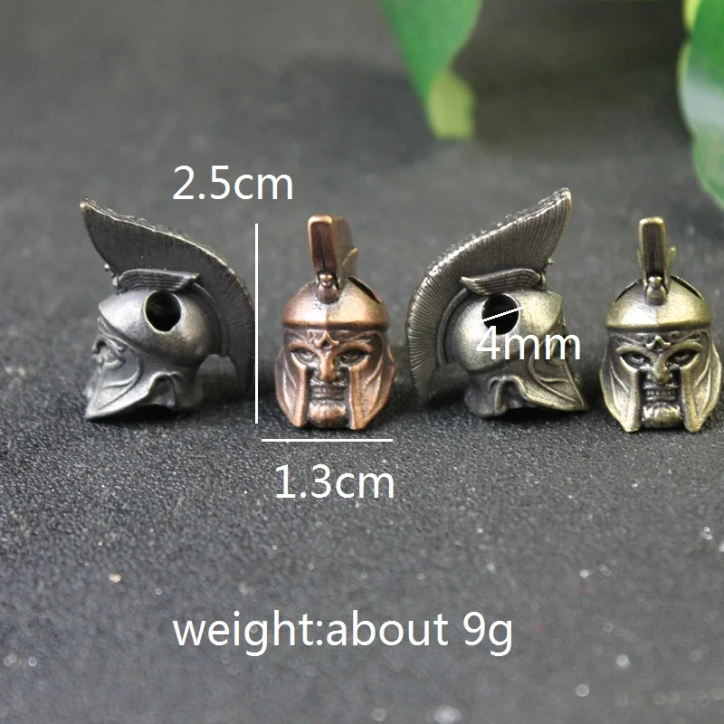 Romano guerriero casco coltello perline fai da te Paracord tessuto cordino ciondolo gioielli ottone Spartan cavaliere testa scultura EDC strumento Charms