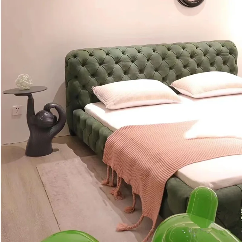 Italienisches Schlafzimmer-Ausziehbett, leichter Luxus, mattierter Stoff, weicher Stoffbezug, Kiefernholzrahmen, 1,8 Meter, Hochzeitsprinzessin