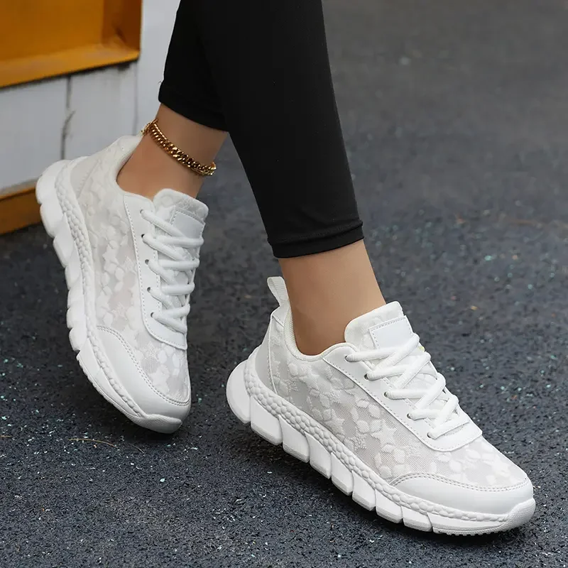 

Women's Breathable Casual Sports Shoes Summer 2025 Soft Bottom Comfortable Outdoor Running Shoes Fashionable Versatile Sneakers