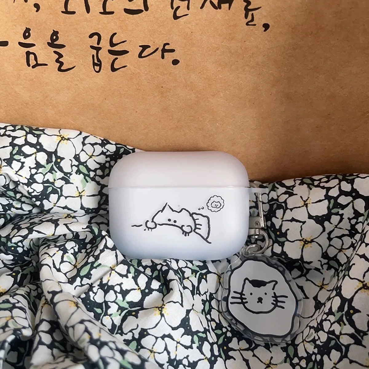 Чехол для наушников с милым линией и котом, подвеска в минималистском стиле для Apple Airpods pro2 3 2 4, защитный чехол для гарнитуры