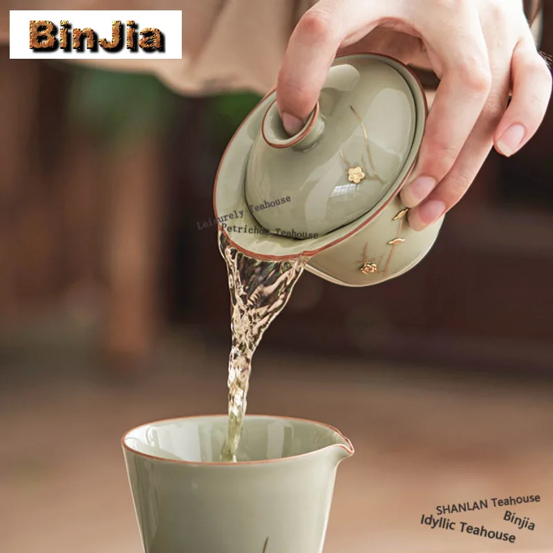 115ml Celadon Sancai Gaiwan Handmade Tea Tureen Tea Bowl With Lid Kit Teapot Holder Tea Making Cover Bowl Teaware Services Gift