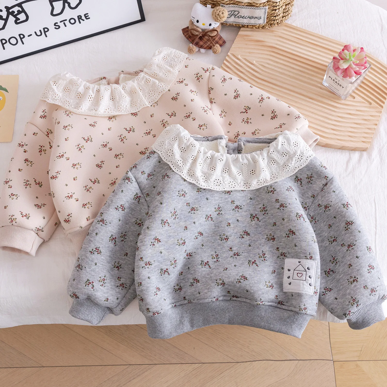

UNITIM Toddler Girl Sweatshirt New Winter Floral Patterns Kid Baby Girl Pullovers Lace Collar Versatile Children Girl Sweatshirt