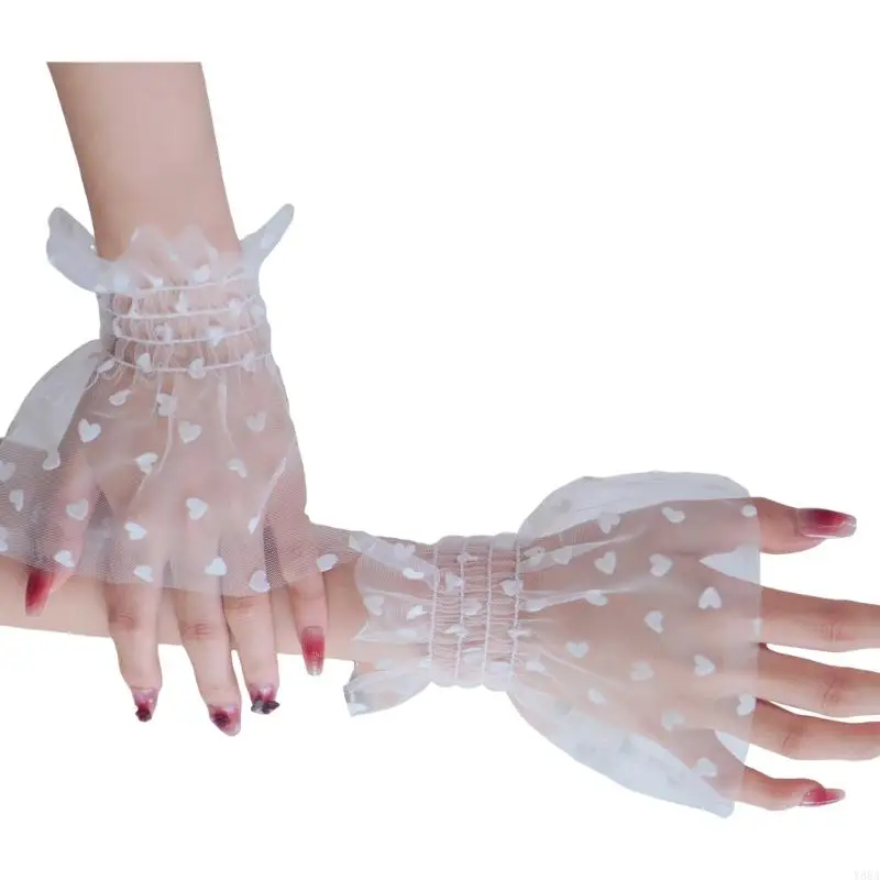 Y88A เล็บข้อมือการถ่ายภาพข้อมือผ้าพันแขนน้ำหนักเบา ๆ ที่มีลวดลายหัวใจที่สง่างาม