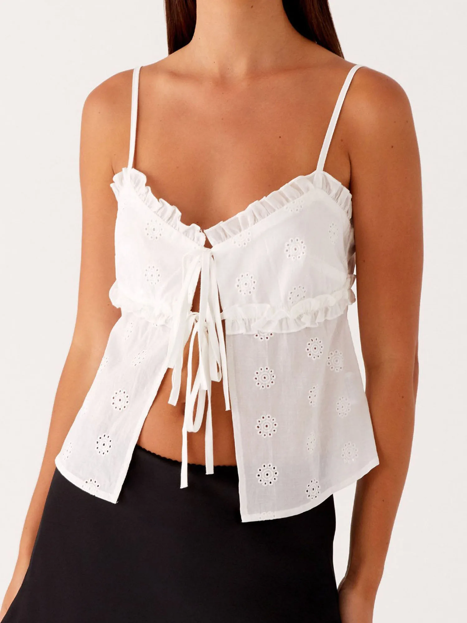 Stilvolles ärmelloses Damen-Unterhemd mit Ösen-Rüschendetail und Spaghettiträgern zum Binden vorne – Sommer-Tanktop für Freizeitkleidung