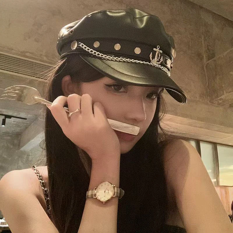 قبعات نسائية عصرية باللون الأسود من جلد البولي يوريثان قبعات مسطحة لموزع الصحف قبعات كلاسيكية واقية من الشمس إنجلترا مسطحة Y2k Gils قبعات بيريه على الطراز الشرير #2