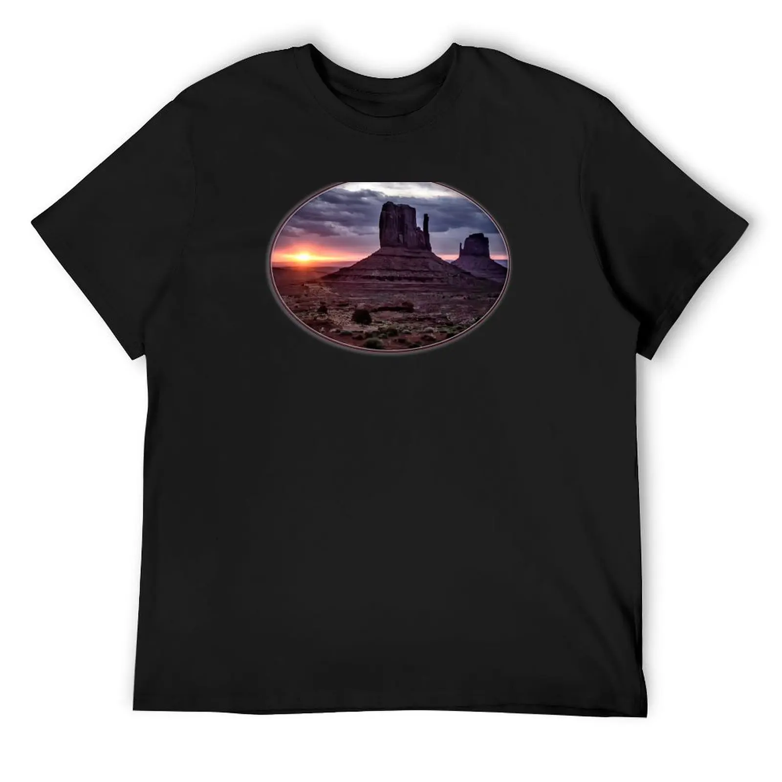 Sunrise at Monument Valley T-Shirt summer clothes vintage anime shirt new edition men clothes