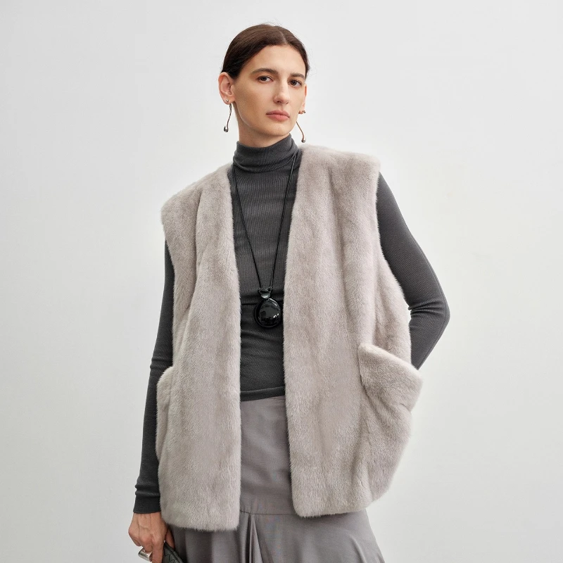 YOLANFAIRY ベルベット製 本物のミンクファーコート 冬用 暖かい Vネックブラウス ノースリーブ 通勤スタイル 天然ミンクベスト 女性用 2025