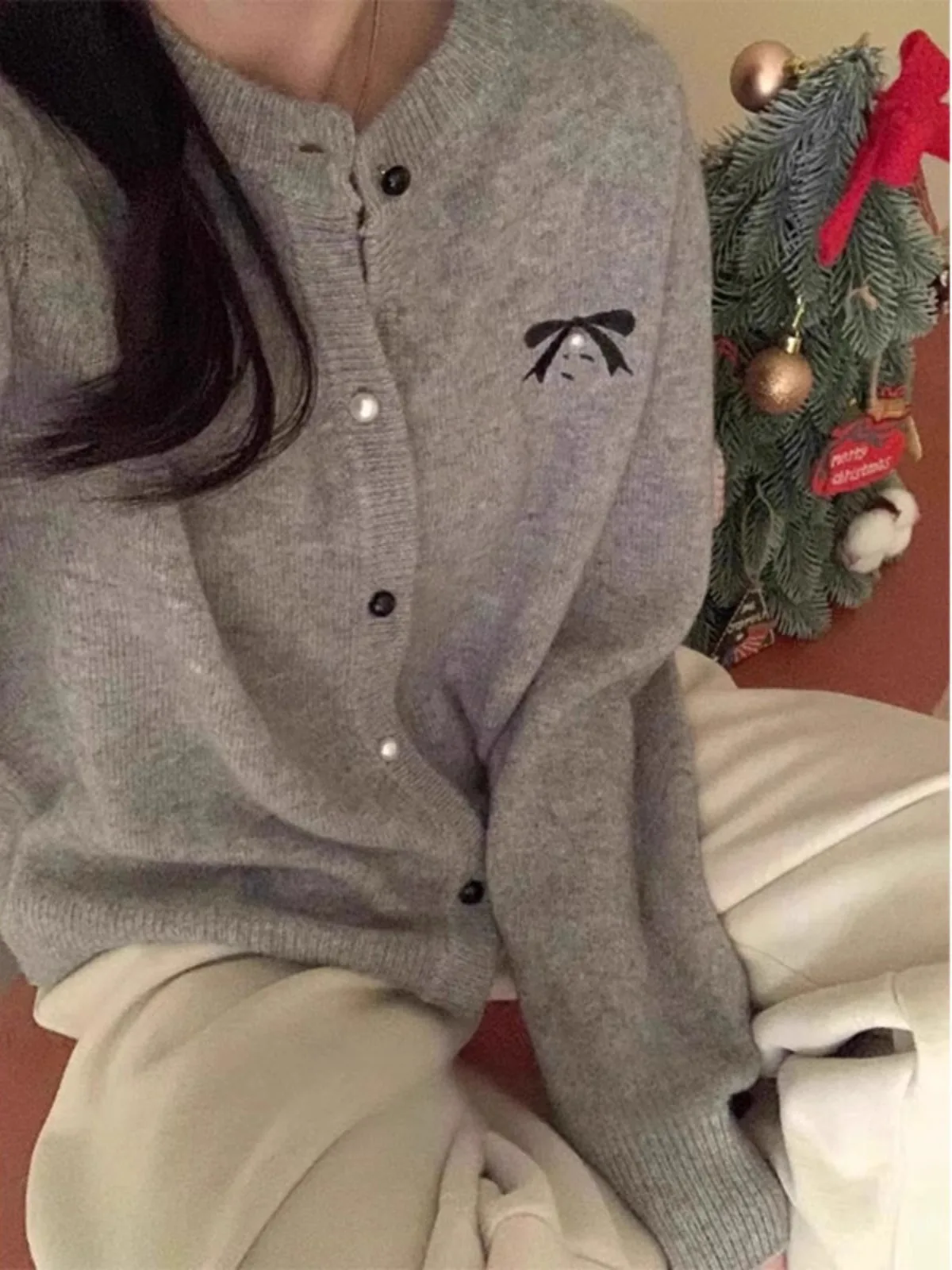 Christmas Red Bow Knitted Cardigan 2024 New Autumn/Winter Women\'s Round Neck Single Breasted Elegant Sweater Comfortable Coat
