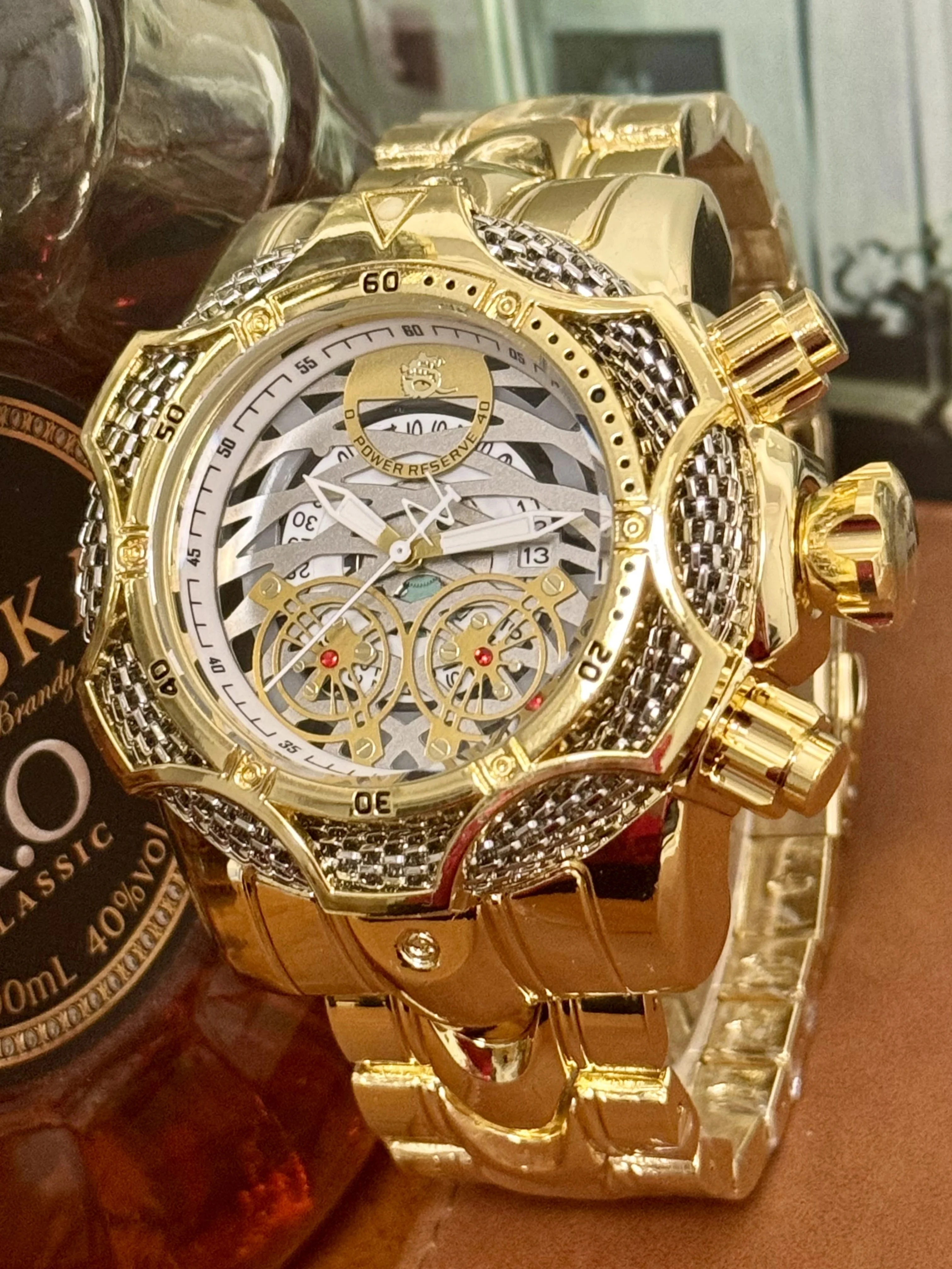 

High-End Stylish Street-Style Punk Men's Watch with a Cool and Unique Design, Fashionable and Trendy for Students and Young Men, Versatile Large Dial High-End Watch, Popular Gift for Students and Professionals, Hot-Selling Simple and Elegant Men's Watch, 