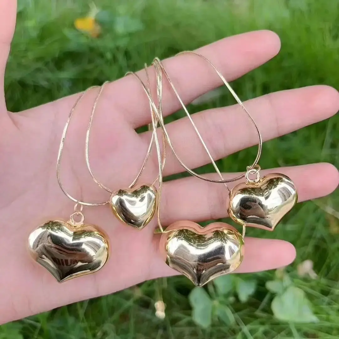 

5PCS, Trendy Elegant Large Smooth Gold Color Balloon Heart Pendant Necklaces Dainty Jewelry Party Gifts