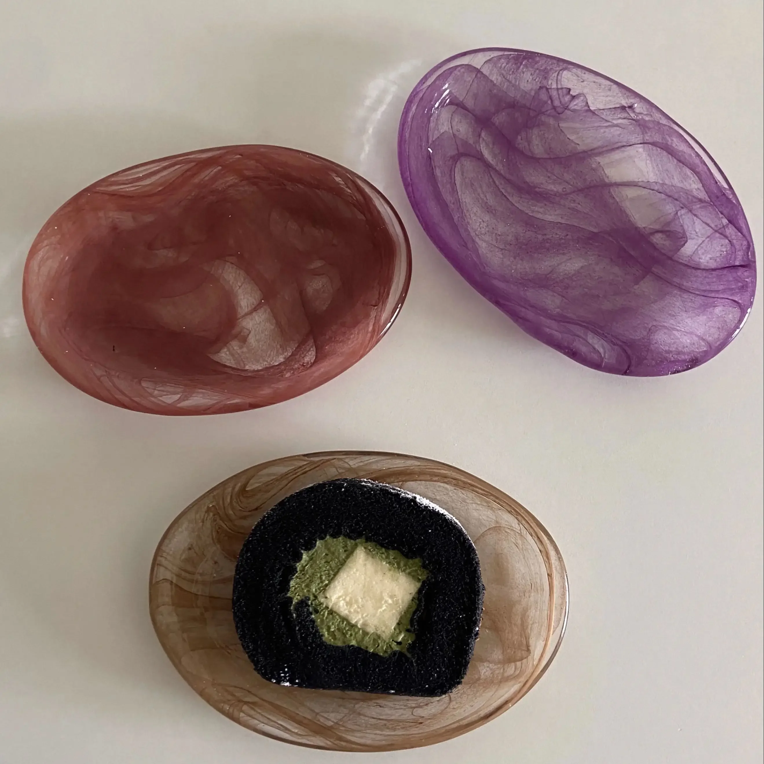 Cute Colored Cloud & Mist Glass  Plate Dessert Tray Retro Christmas Candle Storage Jewelry Storage· Incense Burner  Dish Serving