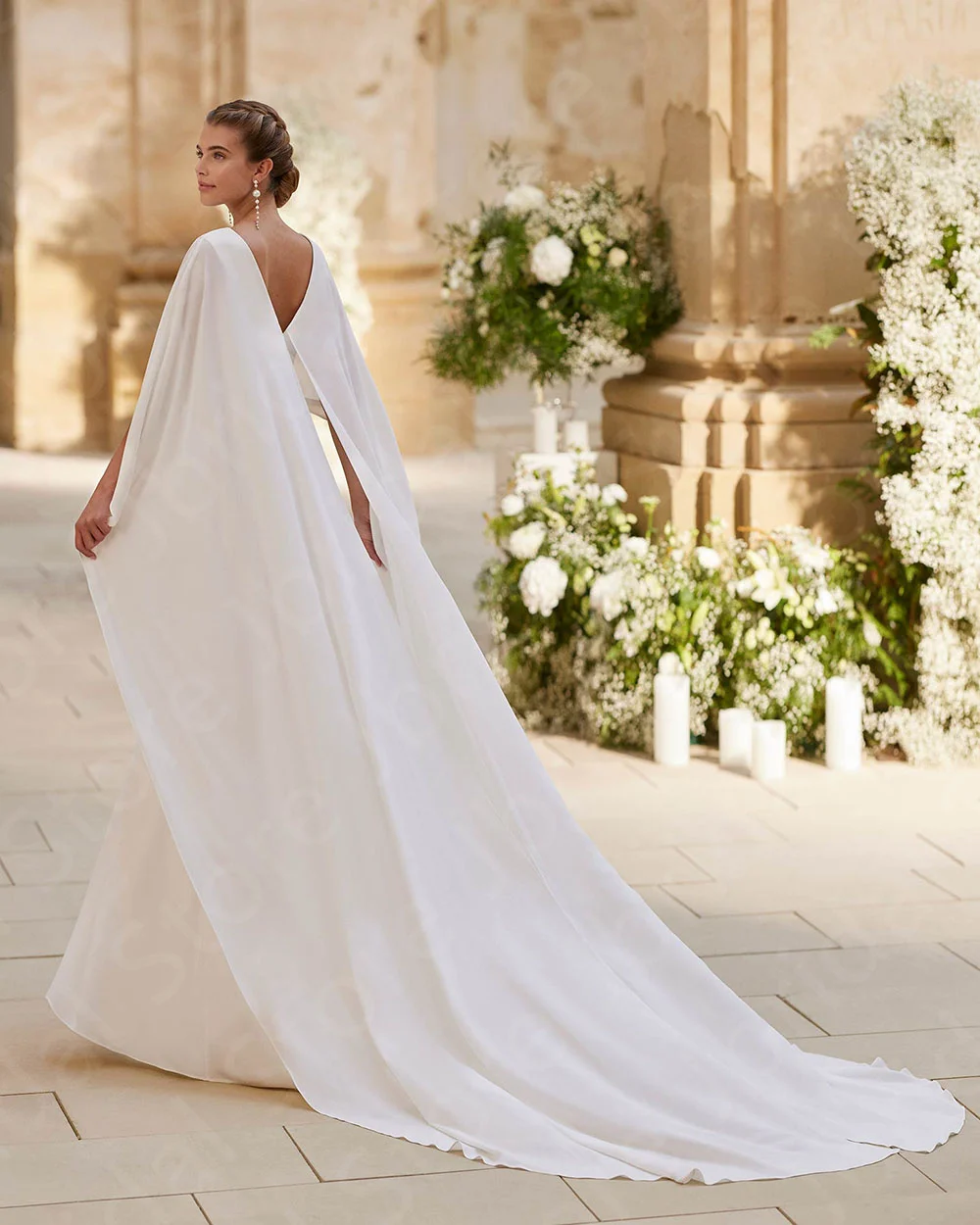 Customized New Unique Wedding Dresses 2025 White Bridal Gowns Front Slit Bride Dresses V Neckline Wedding Gowns with Cape Sleeve