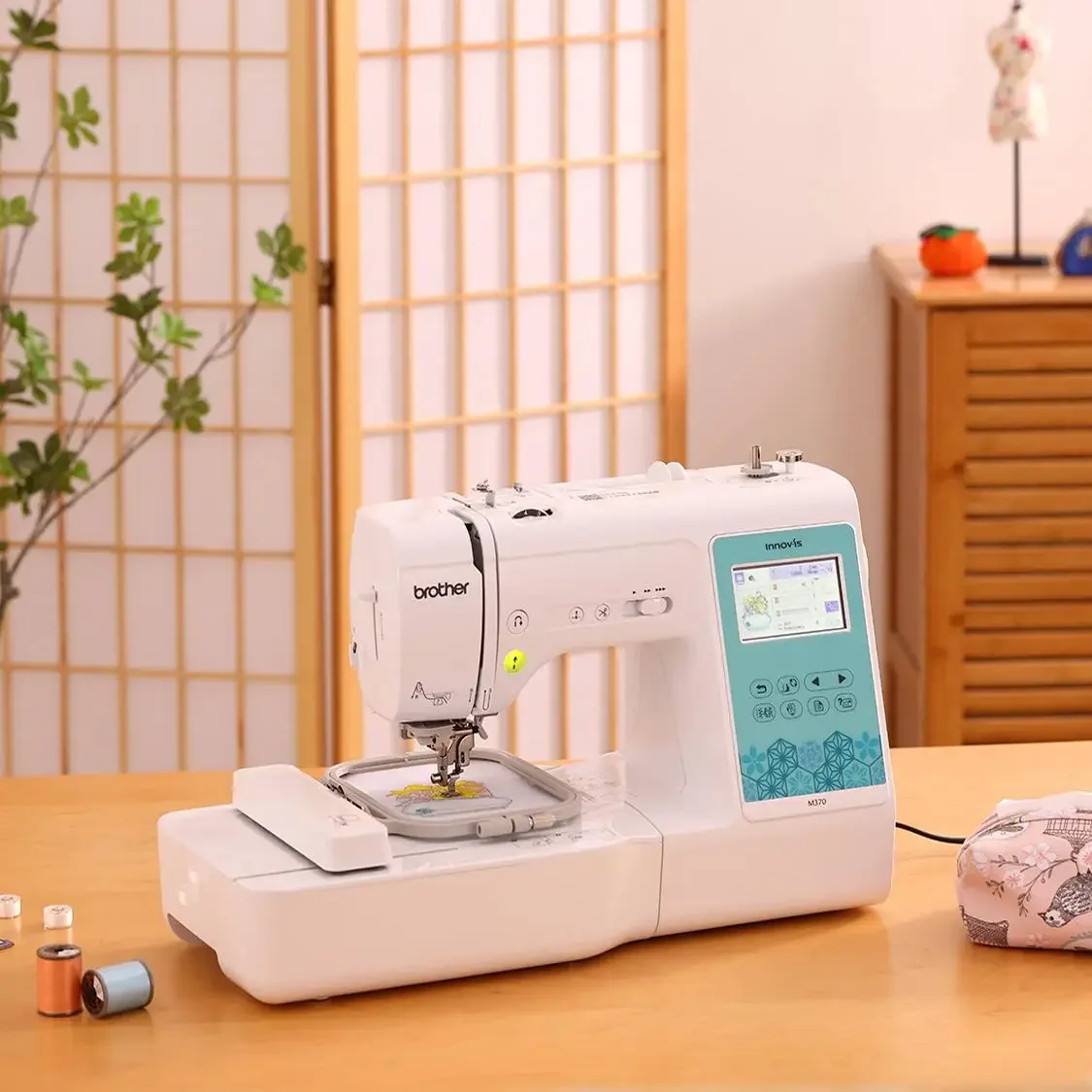 home computer embroidery sewing machine NV180 upgraded model M370