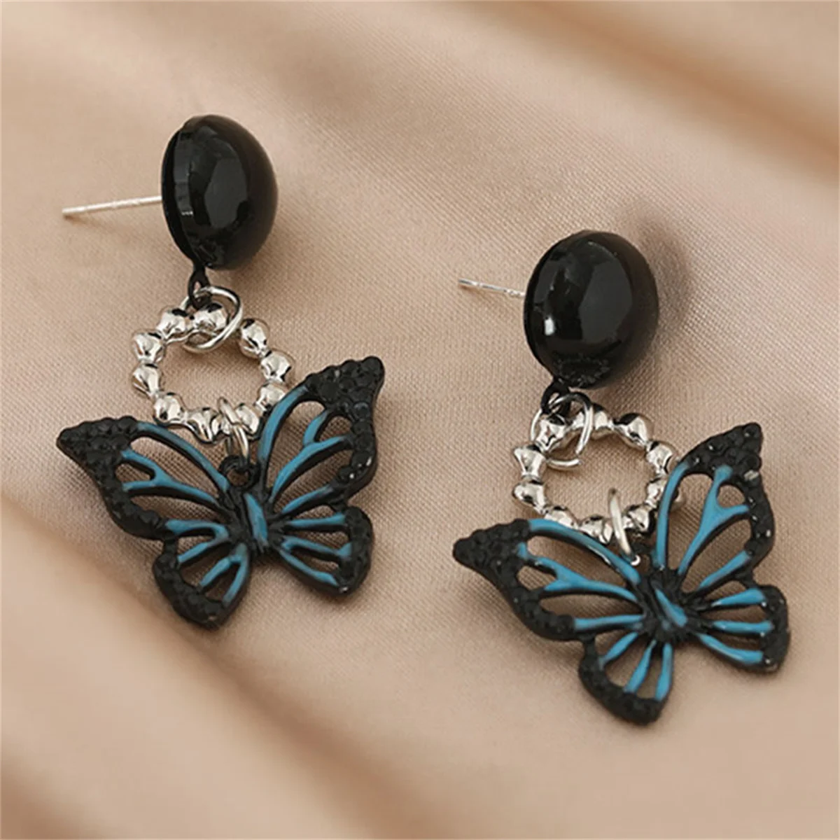 Vintage Punk Schwarz Farbe Blume Tropfen Ohrringe Für Frauen Übertrieben Gothic Geometrische Schmetterling Herz Flügel Ohrring Partei Schmuck – Detail 10