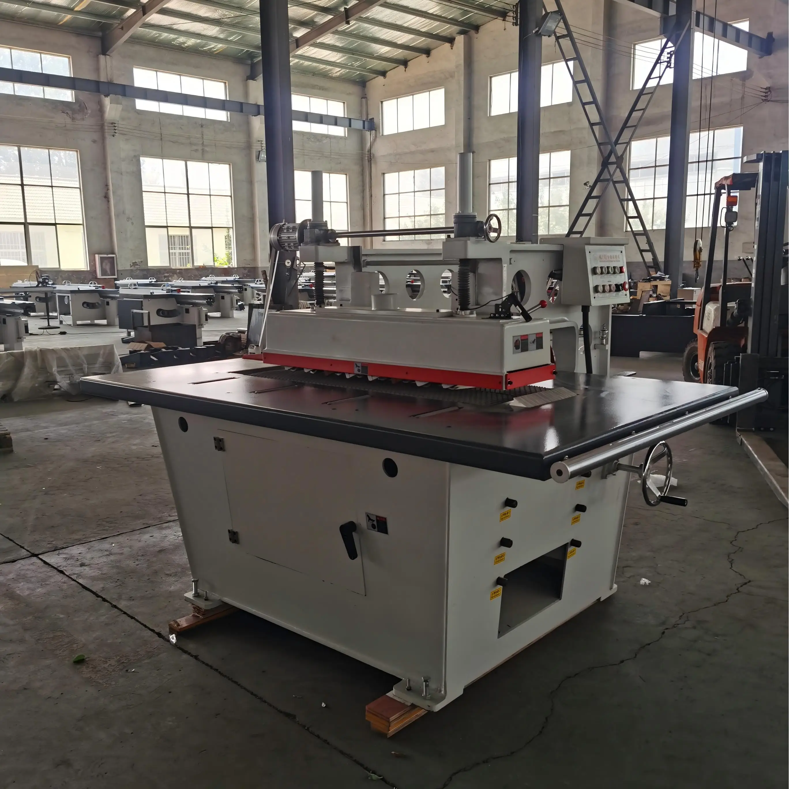 CNC Edge Banding Machine with Dual Glue Pots & Quick Switch System