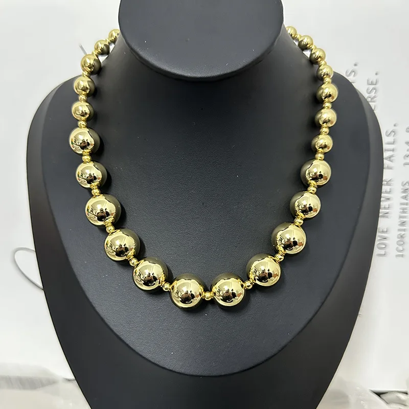 Exaggerated Size Round Ball Beaded Necklace Cool Style Collarbone Chain for Women