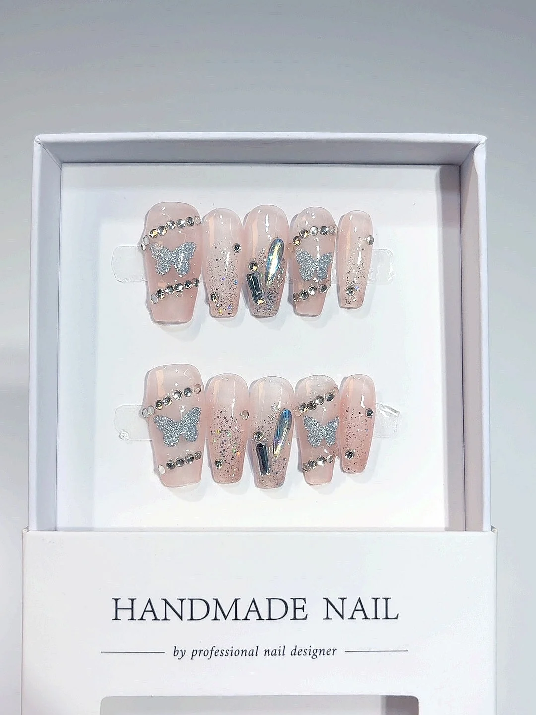 Rosa glitzernde Schmetterlings-Strasssteine zum Aufdrücken der Nägel (A013)